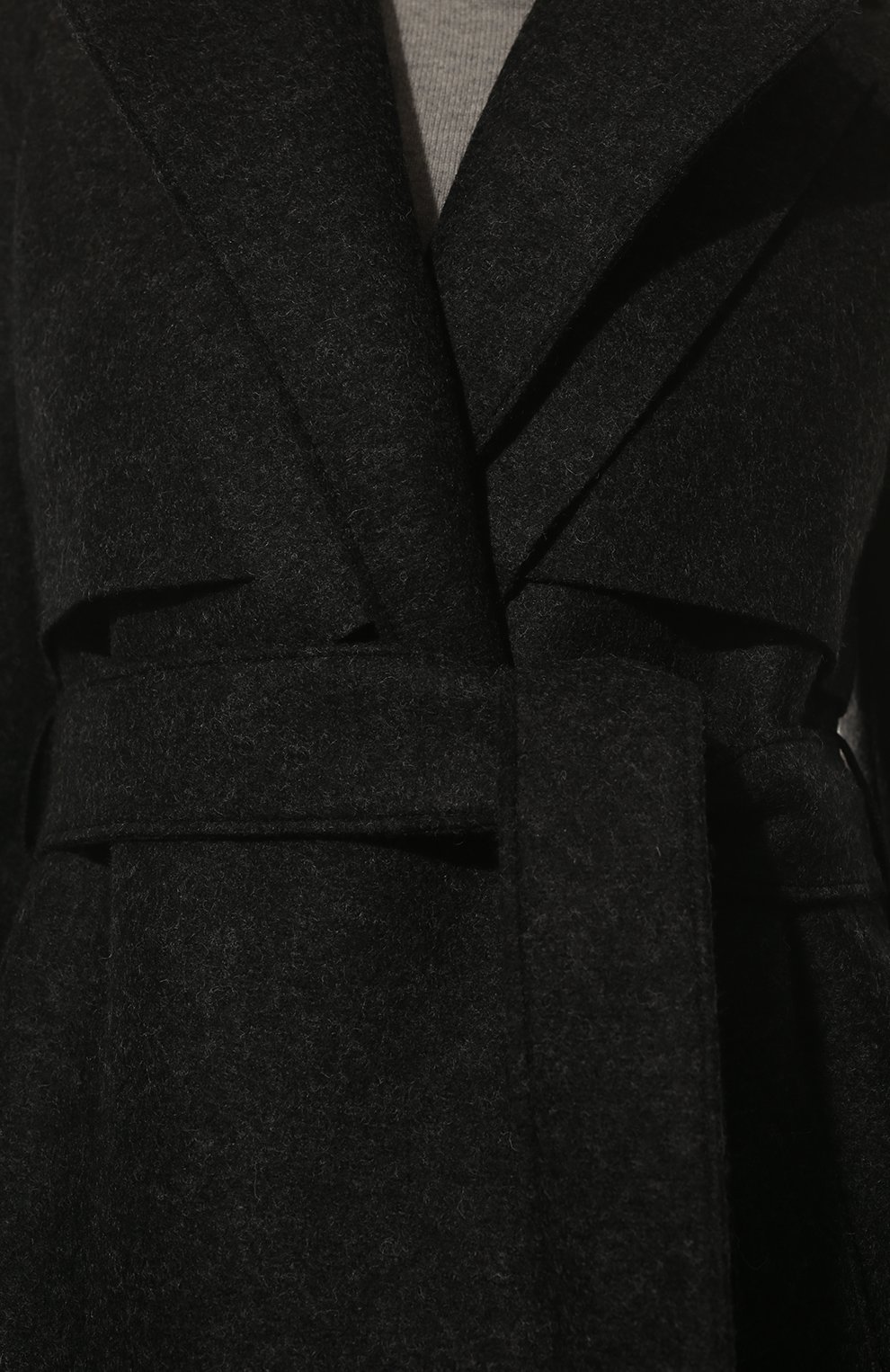 Женское шерстяное пальто HARRIS WHARF LONDON темно-серого цвета, арт. A1129MLK | Фото 5 (Ма териал внешний: Шерсть; Рукава: Длинные; Материал сплава: Проставлено; Длина (верхняя одежда): Длинные; Драгоценные камни: Проставлено; 1-2-бортные: Двубортные; Стили: Кэжуэл)