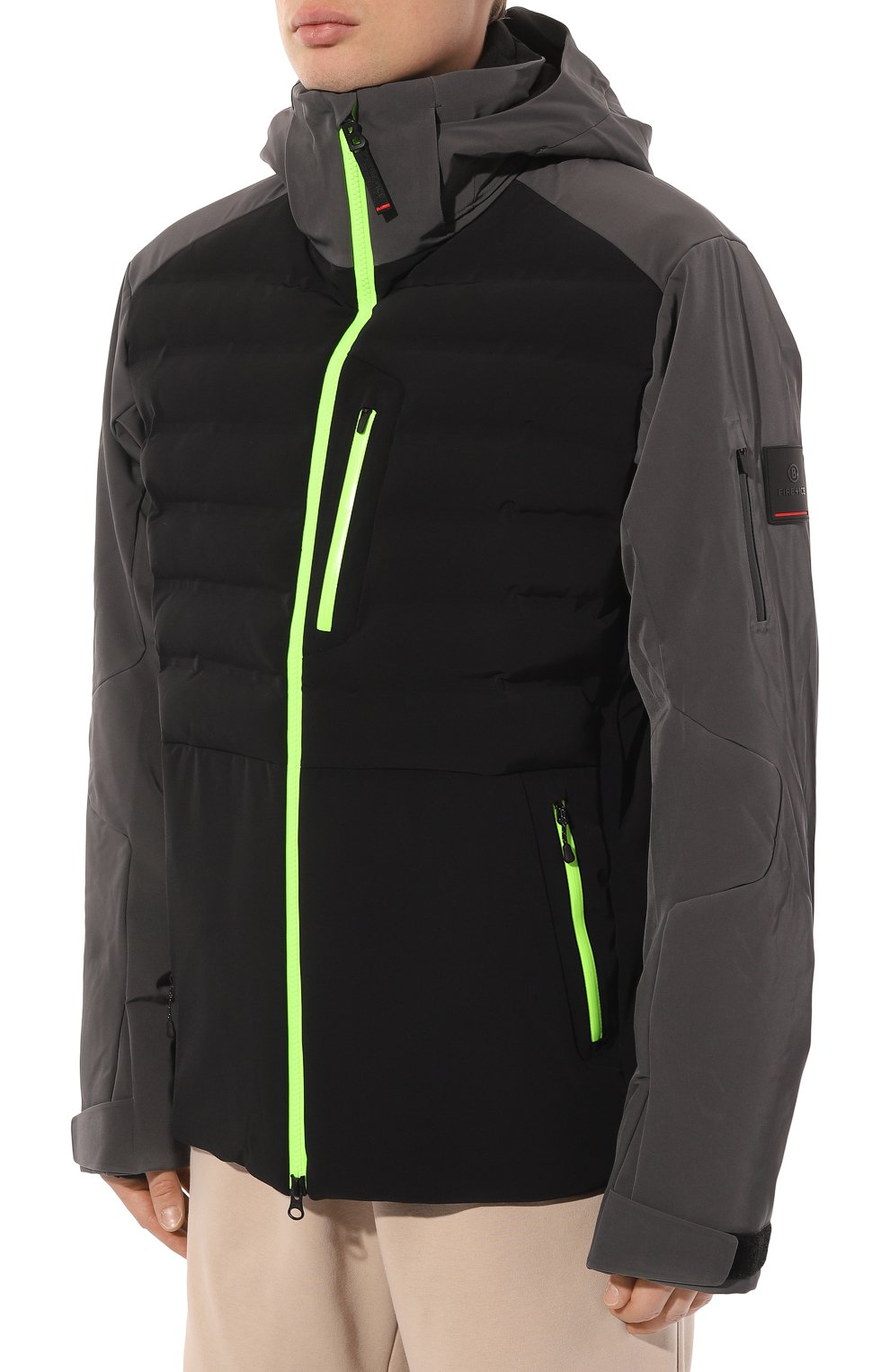 Мужская утепленная куртка BOGNER FIRE+ICE черного цвета, арт. 34016874 | Фото 3 (Кросс-КТ: Куртка; Рукава: Длинные; Материал внешний: Синтетический материал; Мужское Кросс-КТ: утепленные куртки; Материал сплава: Проставлено; Драгоценные камни: Проставлено; Длина (верхняя одежда): Короткие; Стили: Кэжуэл)