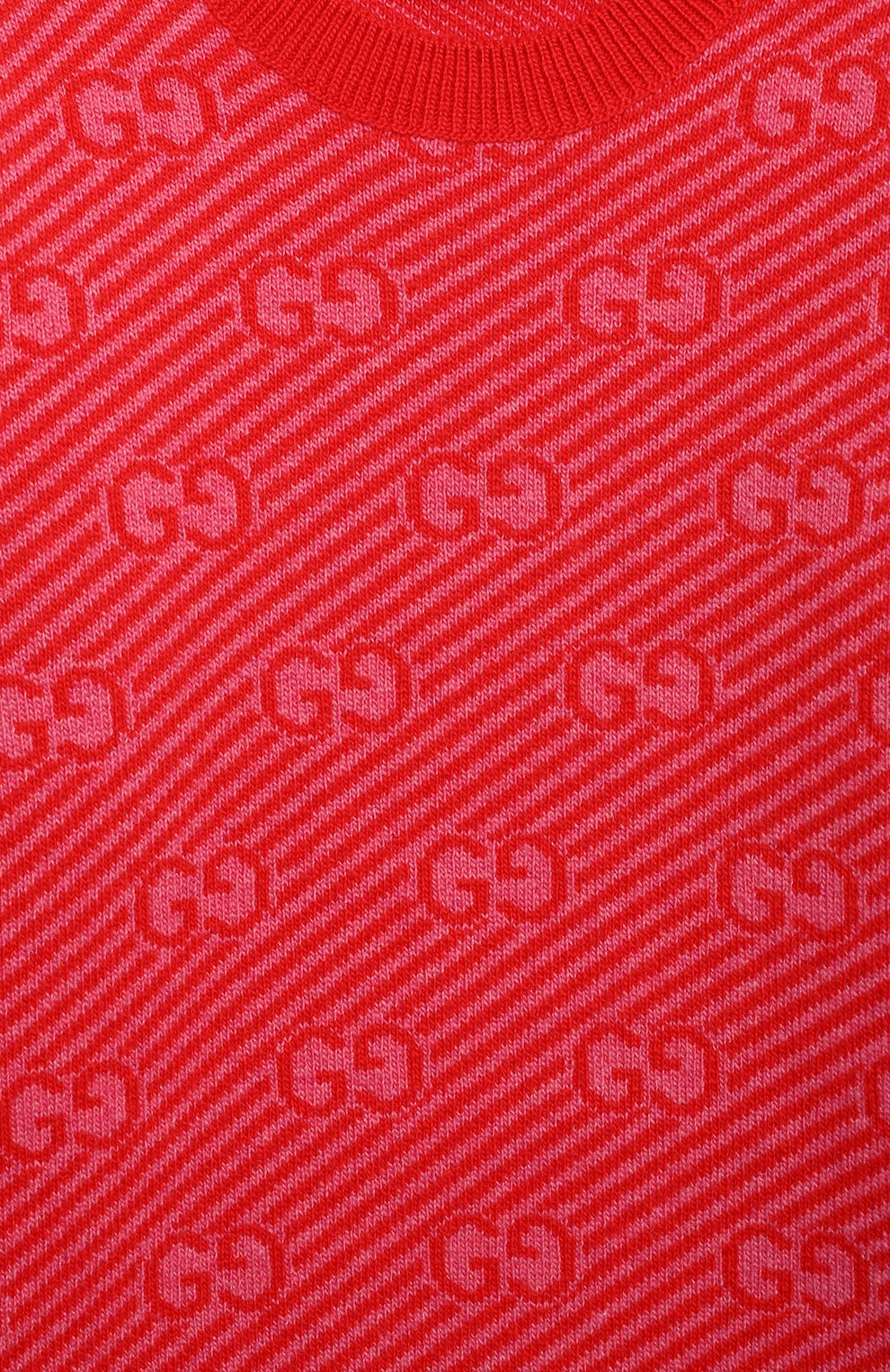 Детский шерстяной пуловер GUCCI красного цвета, арт. 638305/XKBNH | Фото 3 (Материал внешний: Шерсть; Рукава: Длинные; Мальчики Кросс-КТ: Пуловер-одежда; Региональные ограничения белый список (Axapta Mercury): RU; Материал сплава: Проставлено; Драгоценные камни: Проставлено; Ростовка одежда: 10 - 11 лет | 140 - 146см, 12 лет | 152 см, 4 года | 104 см, 5 лет | 110 см, 6 лет | 116 см, 8 лет | 128 см)