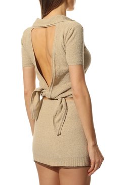 Женское хлопковое поло JACQUEMUS бежевого цвета, арт. 221KN024-2005 | Фото 4 (Рукава: Короткие; Кросс-КТ: Трикотаж; Материал внешний: Хлопок; Длина (для топов): Укороченные; Стили: Романтичный)