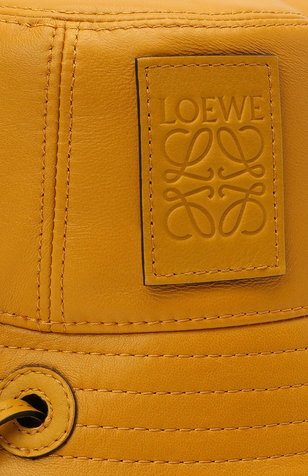 фото Кожаная панама loewe