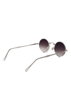 Женские солнцезащитные очки MATSUDA серебряного цвета, арт. 10601H PW-BLK | Фото 5 (Кросс-КТ: С/з-унисекс; Тип очков: С/з; Очки форма: Круглые; Оптика Гендер: оптика-унисекс)