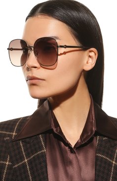 Женские солнцезащитные очки GUCCI коричневого цвета, арт. GG1089SA 002 | Фото 2 (Тип очков: С/з; Очки форма: Квадратные; Оптика Гендер: оптика-женское)