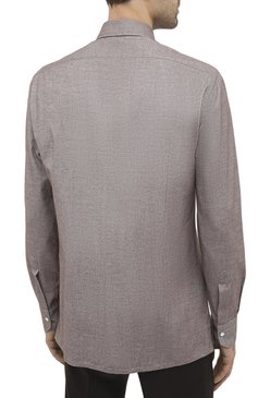 Мужская хлопковая рубашка KITON коричневого цвета, арт. UMCNERCH0749108 | Фото 4 (Манжеты: На пуговицах; Рукава: Длинные; Воротник: Акула; Случай: Повседневный; Длина (для топов): Стандартные; Рубашки М: Slim Fit; Региональные ограничения белый список (Axapta Mercury): RU; Материал внешний: Хлопок; Стили: Классический; Принт: Однотонные; Мужское Кросс-КТ: Рубашка-одежда)