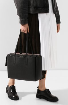 Женский сумка-тоут protege MARC JACOBS (THE) черного цвета, арт. M0015771 | Фото 2 (Сумки-технические: Сумки-шопперы; Материал: Натуральная кожа; Размер: large)