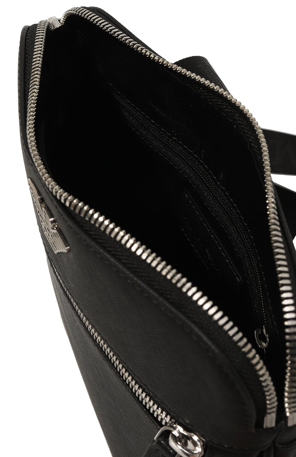 Мужская сумка EMPORIO ARMANI черного цвета, арт. Y4M185/Y138E | Фото 5 (Материал сплава: Проставлено; Ремень/цепочка: На ремешке; Материал: Текстиль; Драгоценные камни: Проставлено; Размер: small)
