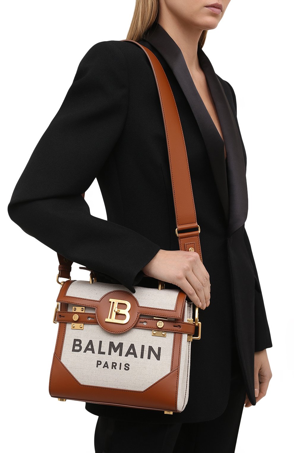 Женская сумка bbuzz 23 BALMAIN коричневого цвета, арт. VN0DB530/TCFN |  Фото 5 (Сумки-технические: Сумки через плечо, Сумки top-handle; Ремень/цепочка: На ремешке; Материал: Текстиль; Размер: small)
