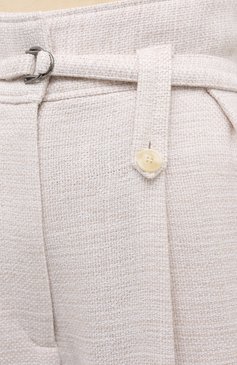 Женские брюки IRO кремвого цвета, арт. WP23M0ST0 | Фото 5 (Женское Кросс-КТ: Брюки-одежда; Силуэт Ж (брюки и джинсы): Прямые; Региональные ограничения белый список (Axapta Mercury): RU; Материал сплава: Проставлено; Материал внешний: Вискоза; Драгоценные камни: Проставлено; Длина (брюки, джинсы): Укороченные; Стили: Кэжуэл)
