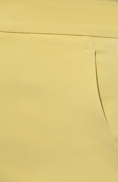 Женские шорты REDVALENTINO желтого цвета, арт. XR3RFG95/2EU | Фото 5 (Женское Кросс-КТ: Шорты-одежда; Длина Ж (юбки, платья, шорты): Мини; Материал внешний: Синтетический материал, Вискоза; Стили: Кэжуэл)