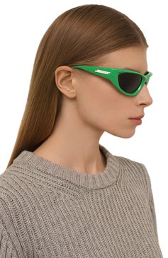Женские солнцезащитные очки BOTTEGA VENETA зеленого цвета, арт. BV1184S 003 | Фото 2 (Кросс-КТ: С/з-унисекс; Региональные ограничения белый список (Axapta Mercury): Не проставлено; Нос: Не проставлено; Материал: Пластик; Тип очков: С/з; Оптика Гендер: оптика-унисекс; Очки форма: Прямоугольные)