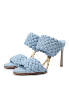 Женские кожаные мюли bv curve BOTTEGA VENETA голубого цвета, арт. 621213/VBTU0 | Фото 1 (Каблук высота: Высокий; Региональные ограничения белый список (Axapta Mercury): Не проставлено, RU; Материал внутренний: Натуральная кожа; Материал сплава: Проставлено; Каблук тип: Шпилька; Подошва: Плоская; Драгоценные камни: Проставлено)