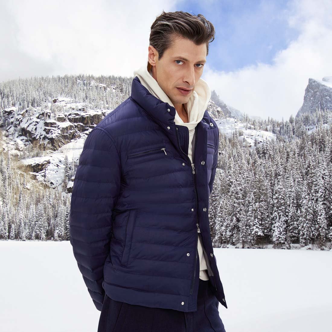 Актуально сейчас:<br>пуховик