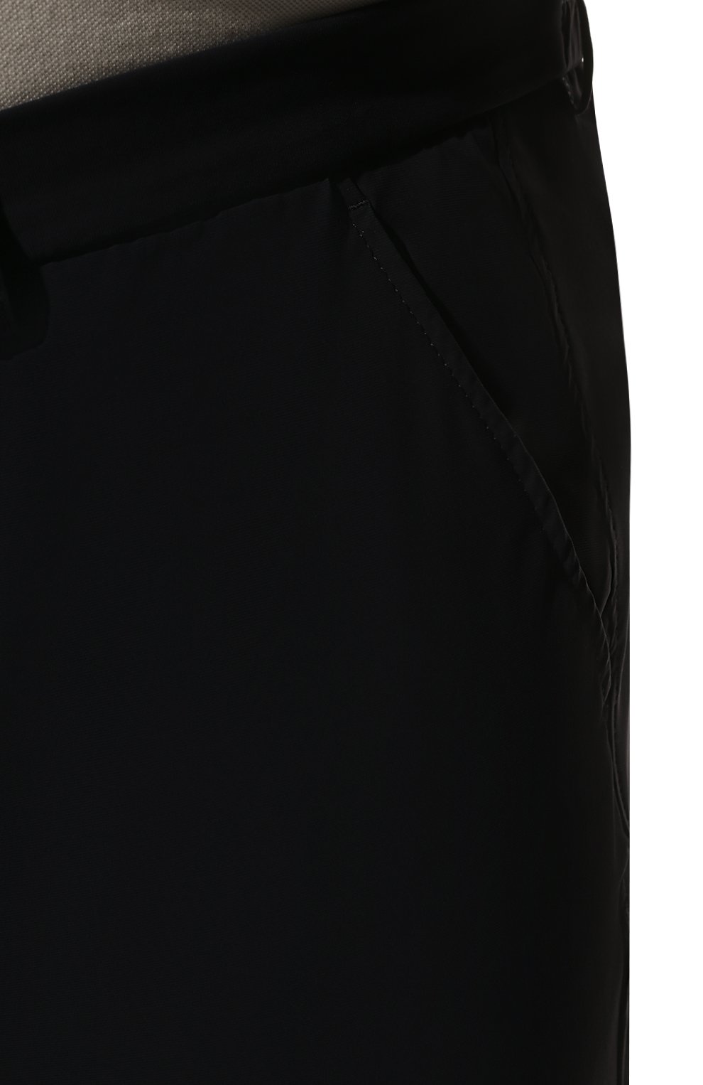 Мужские брюки HILTL темно-синего цвета, арт. FAIRFAX/73110/60-70 | Фото 5 (Big sizes: Big Sizes; Длина (брюки, джинсы): Стандартные; Случай: Повседневный; Материал внешний: Синтетический материал; Стили: Кэжуэл)