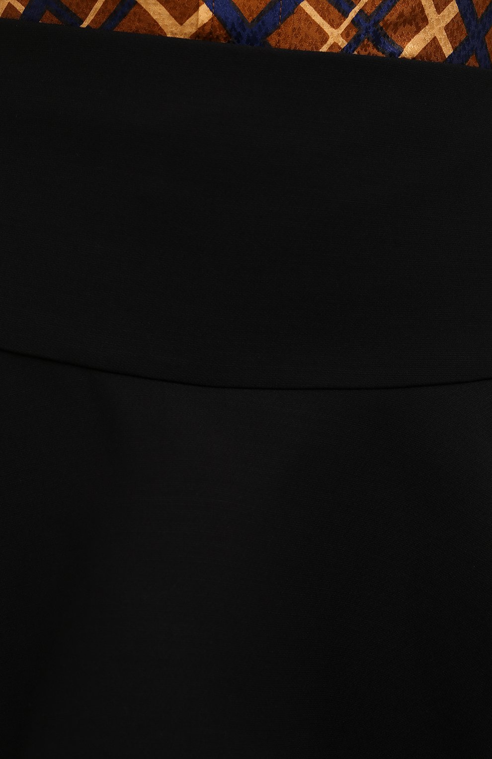 Женская юбка-шорты из шерсти и шелка VALENTINO черного цвета, арт. WB0RA8861CF | Фото 5 (Материал внешний: Шерсть, Шелк; Длина Ж (юбки, платья, шорты): Мини; Женское Кросс-КТ: Юбка-одежда; Материал подклада: Вискоза; Стили: Романтичный)