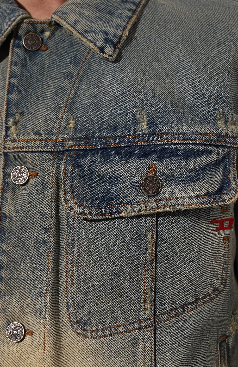 Мужская джинсовая куртка DIESEL бежевого цвета, арт. A03885/0ENAV | Фото 5 (Кросс-КТ: Кур тка, Деним; Рукава: Длинные; Стили: Гранж; Материал сплава: Проставлено; Материал внешний: Хлопок, Деним; Драгоценные камни: Проставлено; Длина (верхняя одежда): Короткие)