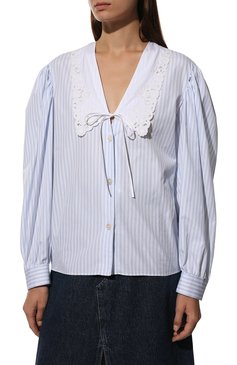 Женская хлопковая блузка MIU MIU голубого цвета, арт. MK1565-Z58-F0M10 | Фото 3 (Рукава: Длинные; Длина (для топов): Стандартные; Принт: С принтом; Материал внешний: Хлопок; Стили: Романтичный; Женское Кросс-КТ: Блуза-одежда)