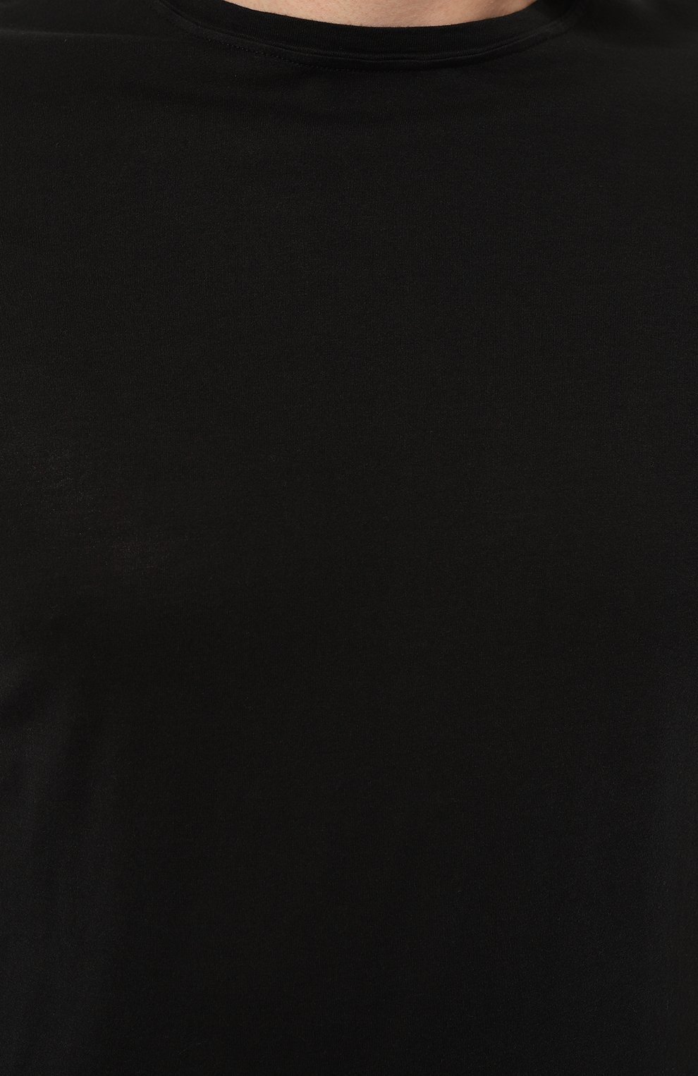 Мужская хлопковая футболка FEDELI черного цвета, арт. 6UID0113 | Фото 5 (Принт: Без принта; Рукава: Короткие; Длина (для топов): Стандартные; Материал сплава: Проставлено; Материал внешний: Хлопок; Драгоценные камни: Проставлено; Стили: Кэжуэл)