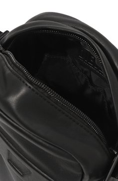 Мужская кожаная сумка DIESEL черного цвета, арт. X09763/P2809 | Фото 5 (Материал: Натуральная кожа; Материал сплава: Проставлено; Ремень/цепочка: На ремешке; Драгоценные камни: Проставлено; Размер: small)
