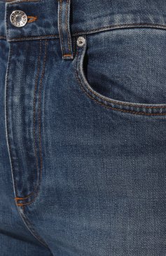 Женские джинсы DOLCE & GABBANA голубого цвета, арт. FTBXGD/G8IT0 | Фото 5 (Кросс-КТ: Деним; Длина (брюки, джинсы): Стандартные; Региональные ограничения белый список (Axapta Mercury): Не проставлено; Материал сплава: Проставлено; Нос: Не проставлено; Материал внешний: Хлопок, Деним; Детали: Потертости; Драгоценные камни: Проставлено; Силуэт Ж (брюки и джинсы): Узкие; Стили: Кэжуэл)