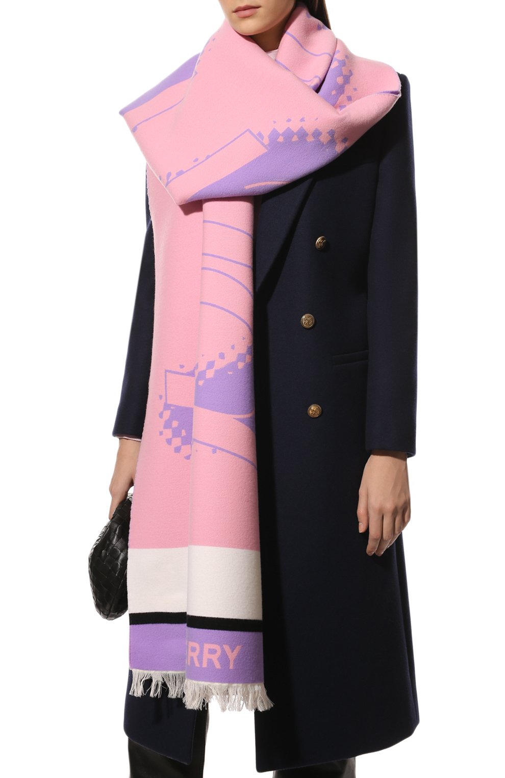 Женский шарф из шерсти и шелка BURBERRY розового цвета, арт. 8049688 | Фото 3 (Материал: Текстиль, Шерсть)