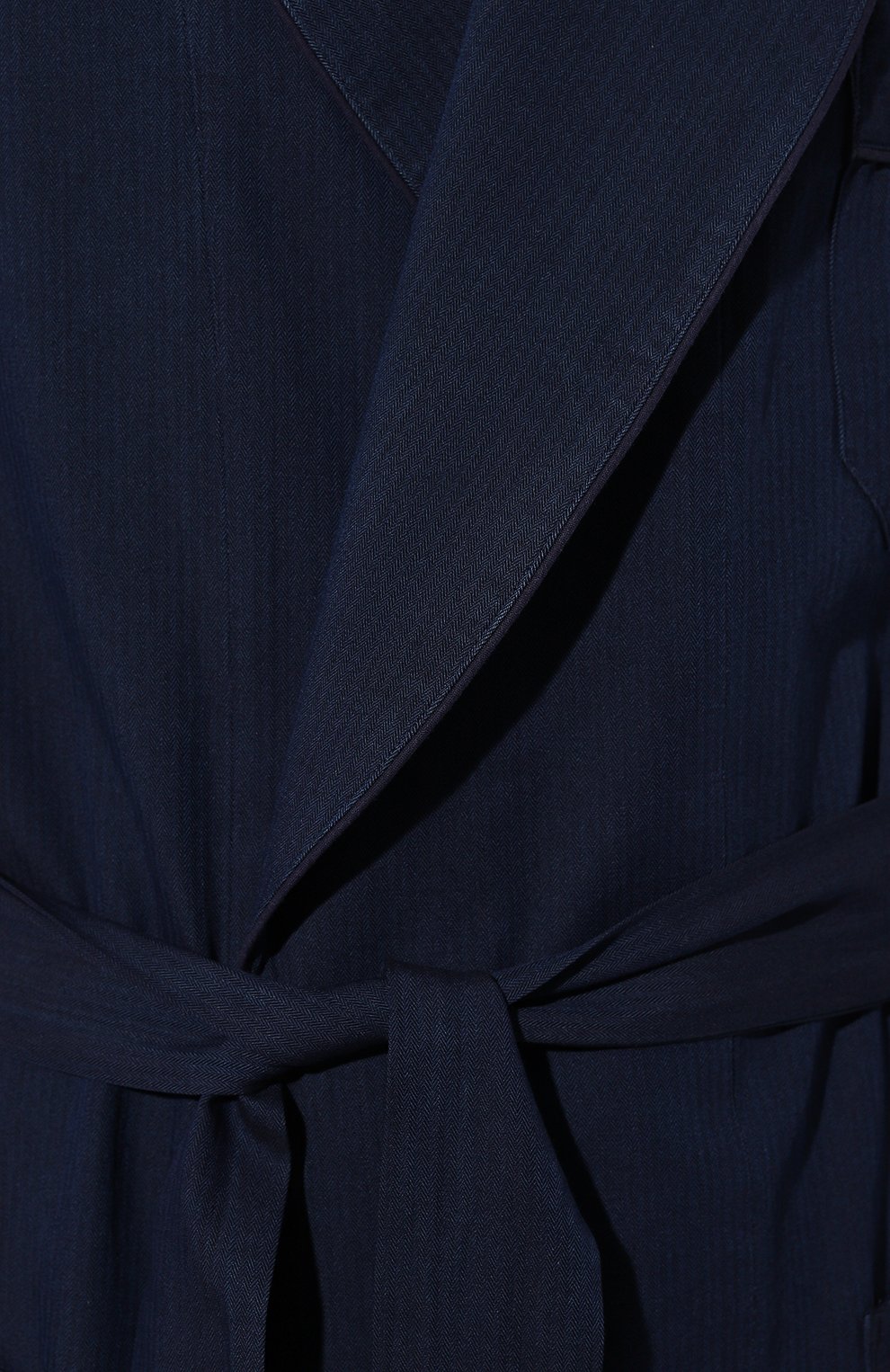 Мужской хлопковый хал ат ROBERTO RICETTI темно-синего цвета, арт. VESTAGLIA R0BE/C3104 | Фото 5 (Рукава: Длинные; Кросс-КТ: домашняя одежда; Материал сплава: Проставлено; Материал внешний: Хлопок; Длина (верхняя одежда): Длинные; Драгоценные камни: Проставлено)