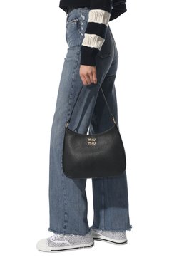 Женская сумка MIU MIU черного цвета, арт. 5BC107-2AJB-F0002-OOO | Фото 4 (Сумки-технические: Сумки top-handle; Размер: medium; Материал: Натуральная кожа)