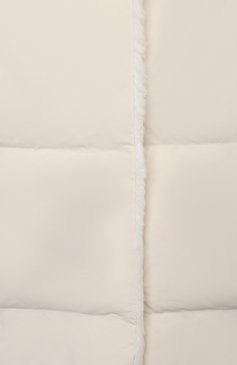 Детская пуховая куртка YVES SALOMON ENFANT кремвого цвета, арт. 22WEM902XXD0XW/8-10 | Фото 3 (Кросс-КТ: Зима; Девочки Кросс-КТ: Пуховик-верхняя одежда; Рукава: Длинные; Материал внешний: Синтетический материал; Материал сплава: Проставлено; Материал подклада: Синтетический материал; Драгоценные камни: Проставлено; Материал утеплителя: Пух и перо; Ростовка одежда: 10 - 11 лет | 140 - 146см, 8 лет | 128 см)