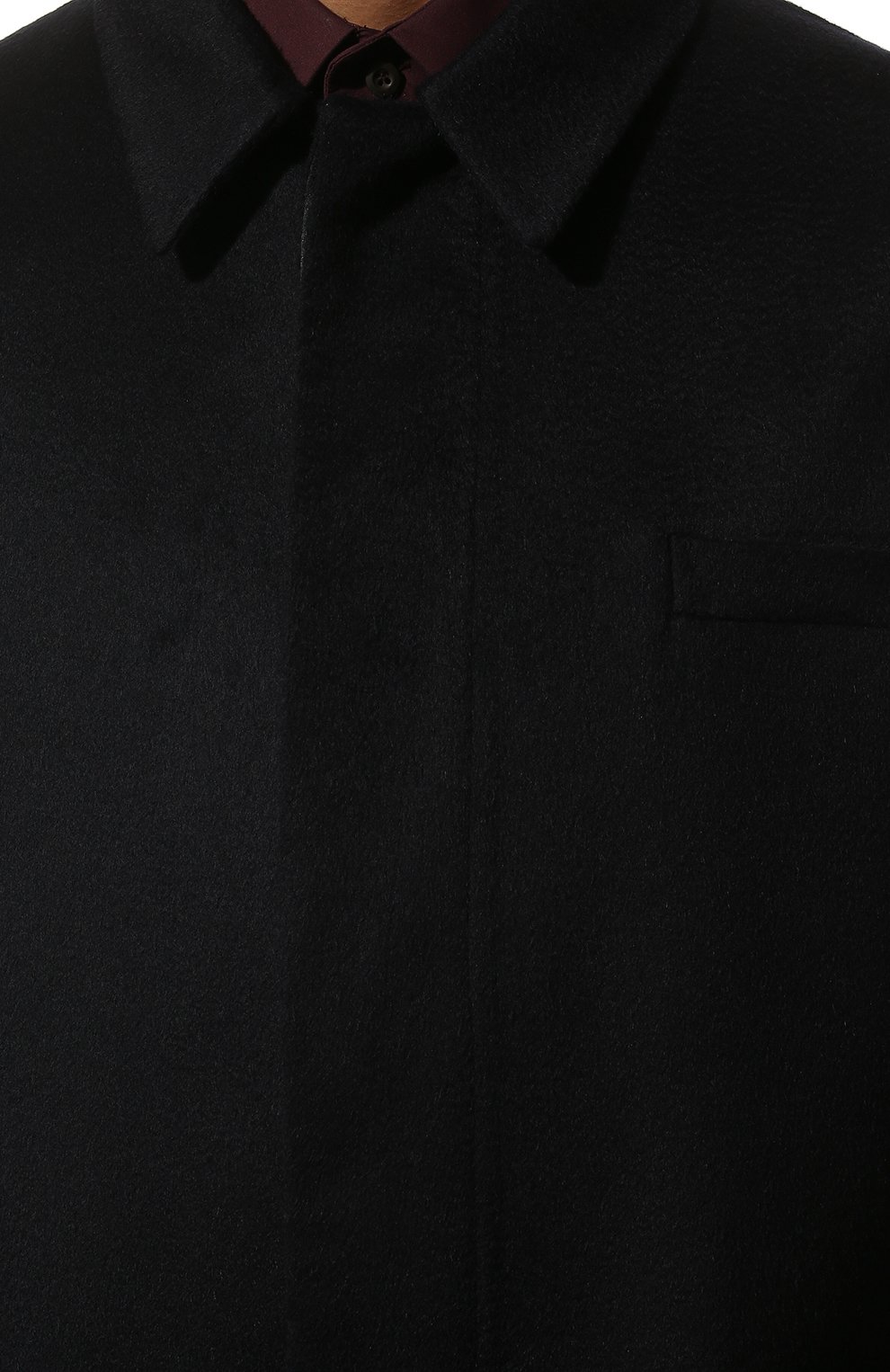 Мужской кашемировое пальто PRADA темно-синего цвета, арт. UC466X-1YE6-F0008-211 | Фото 5 (Материал внешний: Шерсть, Кашемир; Рукава: Длинные; Длина (верхняя одежда): До колена; Материал сплава: Проставлено; Стили: Классический; Драгоценные камни: Проставлено; Мужское Кросс-КТ: пальто-верхняя одежда)