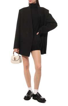 Женская сумка gucci bamboo 1947 mini GUCCI белого цвета, арт. 686864 10ODT | Фото 7 (Сумки-технические: Сумки top-handle; Материал: Натуральная кожа; Размер: mini; Ремень/цепочка: На ремешке)