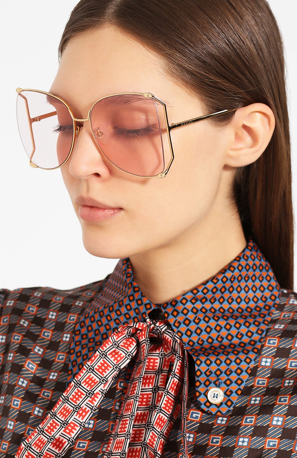 Женские солнцезащитные очки GUCCI розового цвета, арт. 506215/I0330 | Фото 2 (Тип очков: С/з; Материал: Металл; Оптика Гендер: оптика-женское; Очки форма: Бабочка)
