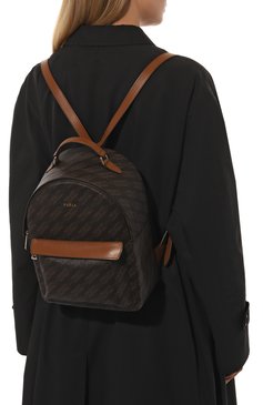 Женский рюкзак furla favola FURLA коричневого цвета, арт. WB00897/BX1720 | Фото 2 (Размер: medium; Материал: Текстиль, Экокожа; Стили: Кэжуэл)