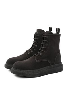 Мужские замшевые ботинки ALEXANDER MCQUEEN темно-серого цвета, арт. 625184/WHXK9 | Фото 1 (Материал внешний: Кожа, Замша; Мужское Кросс-КТ: Ботинки-обувь; Региональные ограничения белый список (Axapta Mercury): Не проставлено; Материал внутренний: Натуральная кожа; Материал сплава: Проставлено; Материал утеплителя: Без утеплителя; Подошва: Массивная; Драгоценные камни: Проставлено)