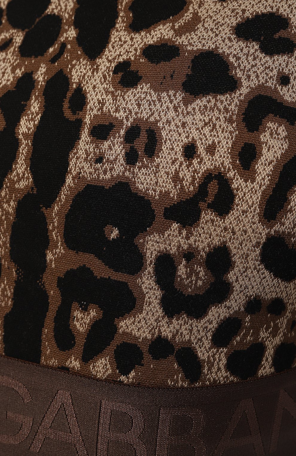 Женский топ DOLCE & GABBANA леопардового цвета, арт. F778LT/FJGAS | Фото 5 (Рукава: Длинные; Стили: Гламурный; Материал внешний: Синтетический материал, Вискоза; Материал сплава: Проставлено; Драгоценные камни: Проставлено; Длина (для топов): Укороченные)