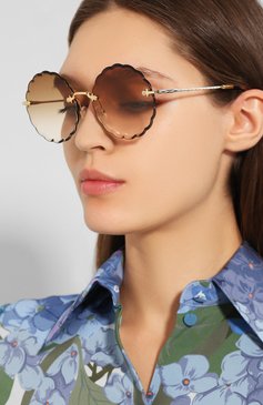 Женские солнцезащитные очки CHLOÉ коричневого цвета, арт. 142S-742 | Фото 2 (Тип очков: С/з; Оптика Гендер: оптика-женское; Очки форма: Круглые)
