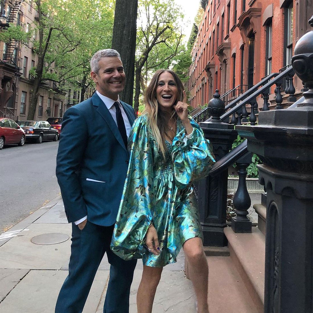 ЦУМ - интернет-магазин одежды, обуви и аксессуаров ведущих мировых брендов