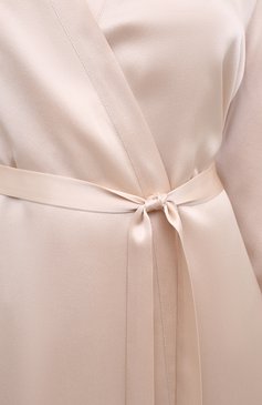 Женский шелковый халат MARJOLAINE кремвого цвета, арт. Laser | Фото 5 (Материал внешний: Шелк)