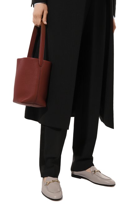 Женские кожаные лоферы DOUCAL'S серого цвета, арт. DD8312MEGAUF214NN31 | Фото 2 (Материал внутренний: Натуральная кожа; Подошва: Плоская; Каблук высота: Низкий)