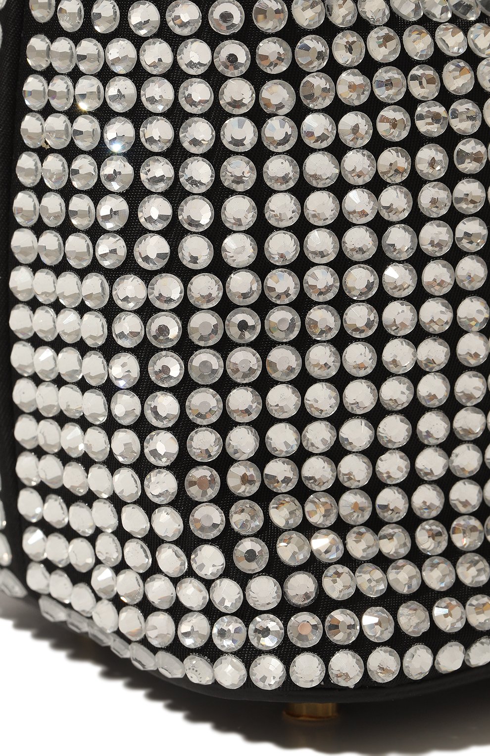 Женская сумка madeleine ELLEME серебряного цвета, арт. MADELEINE/CRYSTAL STRASS/LEATHER | Фото 3 (Сумки-технические: Сумки top-handle; Размер: mini; Ремень/цепочка: На ремешке; Материал: Текстиль)