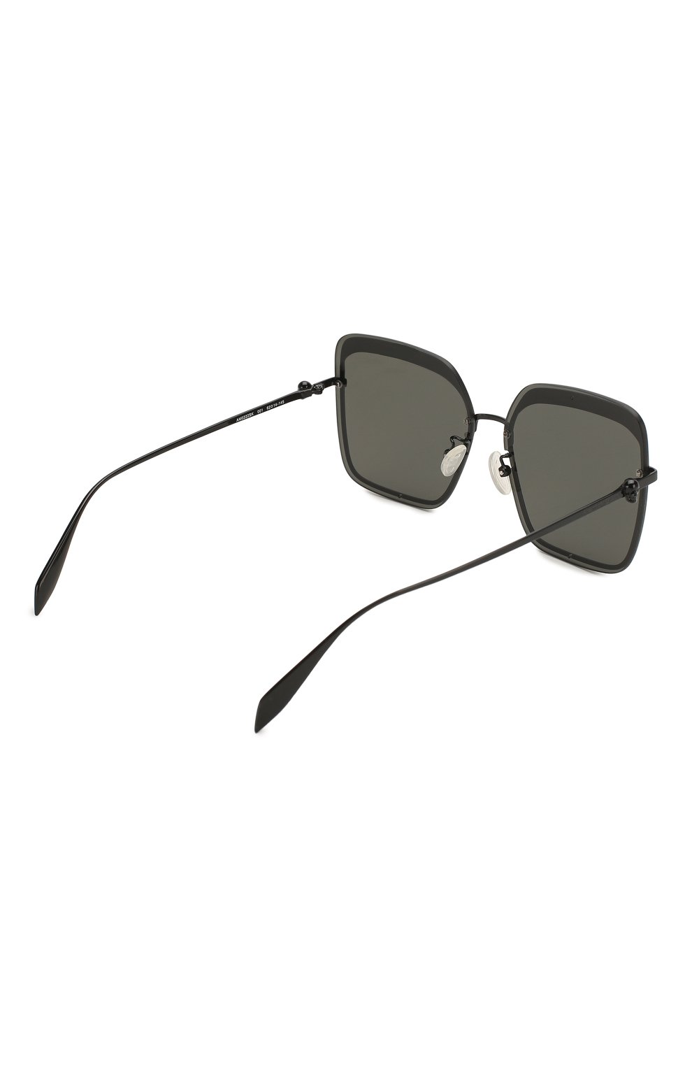 Женские солнцезащитные очки ALEXANDER MCQUEEN черного цвета, арт. AM0222SK-001 | Фото 4 (Тип очков: С/з; Очки форма: Квадратные; Оптика Гендер: оптика-женское)