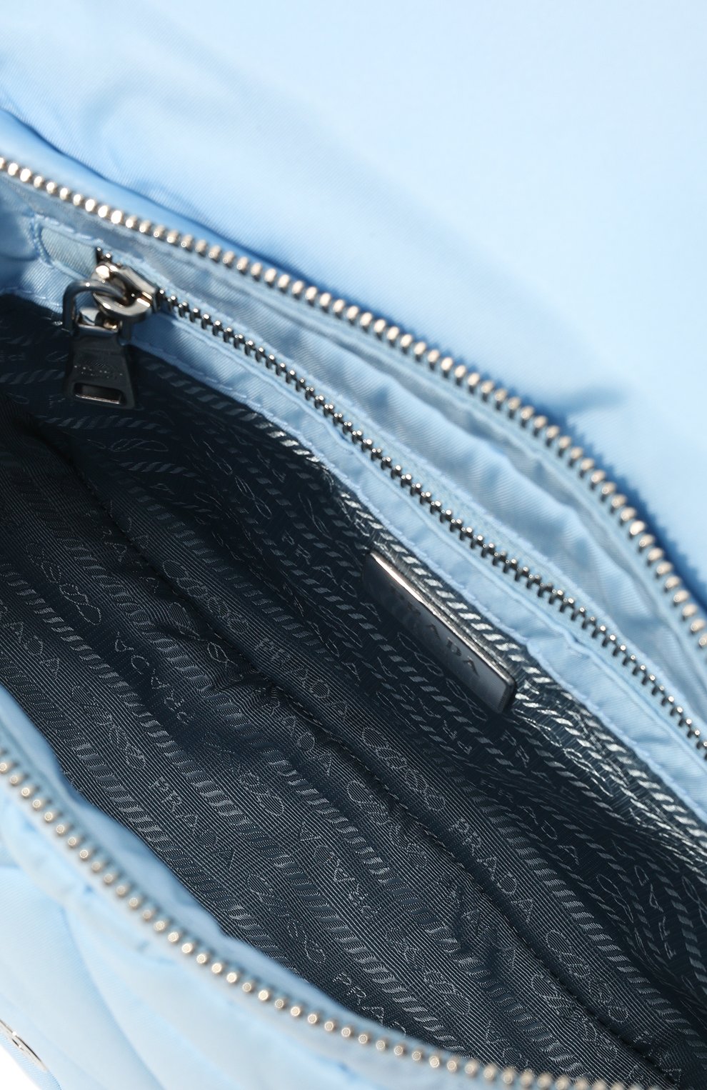 Женская сумка re-nylon PRADA голубого цвета, арт. 1BD290-RDJN-F0076-O1O | Фото 5 (Сумки-технические: Сумки через плечо; Материал: Натуральная кожа; Ремень/цепочка: На ремешке; Размер: small)