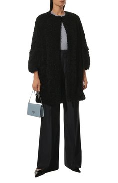 Женская шуба из овчины PRADA черного цвета, арт. 56878-1UV5-F0002 | Фото 2 (Женское Кросс-КТ: Мех; Рукава: Длинные; Материал внешний: Натуральный мех, Натуральная кожа; Длина (верхняя одежда): До середины бедра)