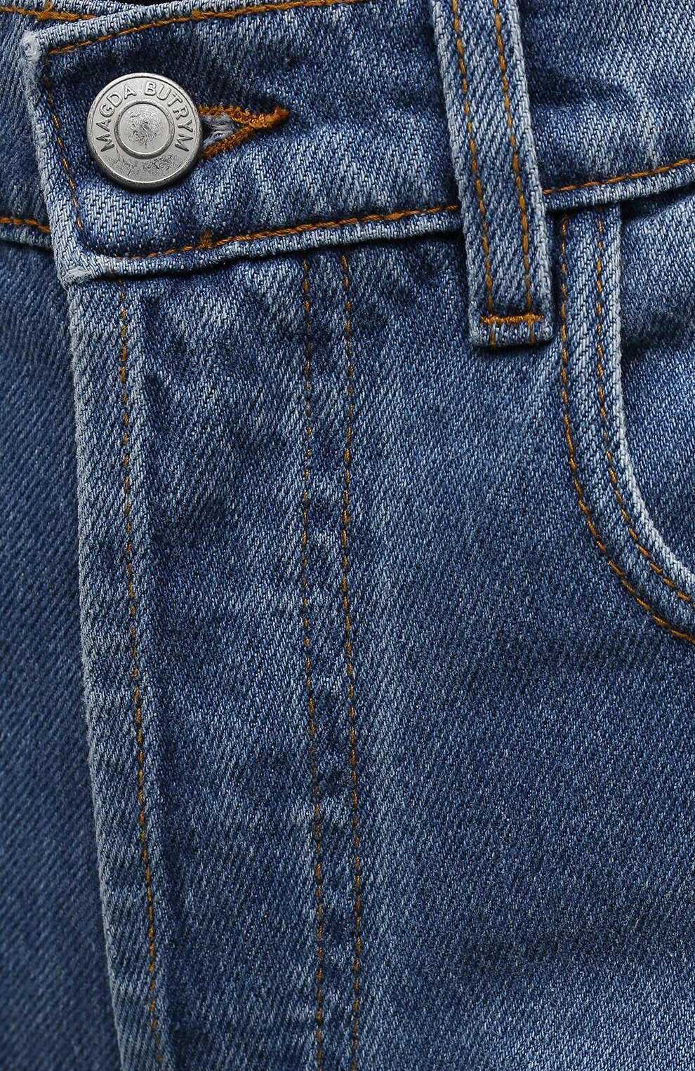 Женские джинсы MAGDA BUTRYM голубого цвета, арт. 1307210000 | Фото 5 (Силуэт Ж (брюки и джинсы): Широкие; Кросс-КТ: Деним; Длина (брюки, джинсы): Стандартные; Стили: Гранж; Материал внешний: Хлопок; Детали: Потертости)