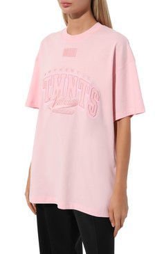 Мужского хлопковая футболка VTMNTS розового цвета, арт. VL18TR650K | Фото 3 (Региональные ограничения белый список (Axapta Mercury): Не проставлено; Принт: С принтом; Нос: Не проставлено; Материал внешний: Хлопок)