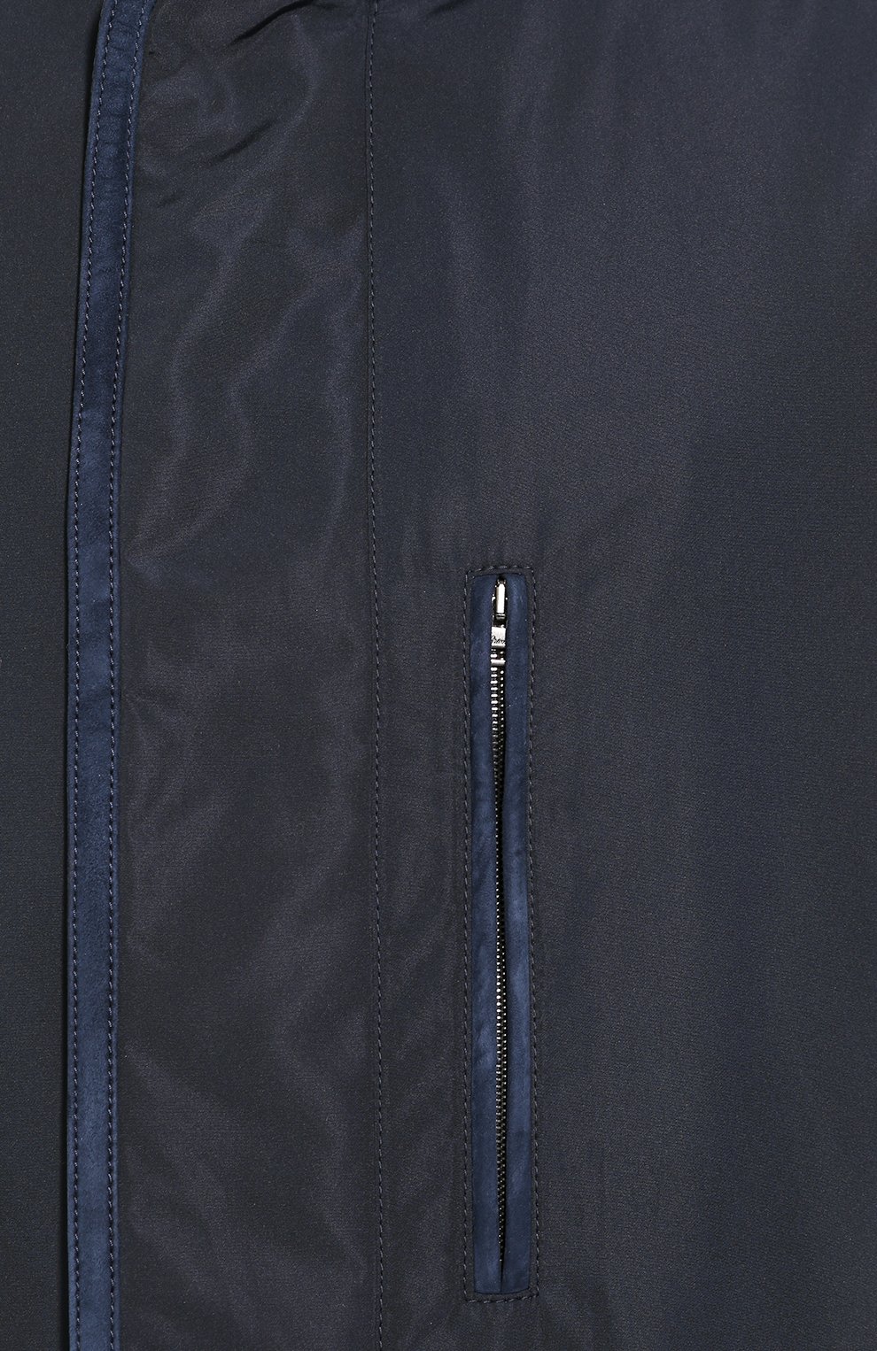 Му�жская куртка BRIONI темно-синего цвета, арт. SFND0L/P8805 | Фото 5 (Кросс-КТ: Куртка; Рукава: Длинные; Длина (верхняя одежда): До середины бедра; Материал внешний: Синтетический материал, Полиэстер; Региональные ограничения белый список (Axapta Mercury): RU; Мужское Кросс-КТ: утепленные куртки, Верхняя одежда; Материал сплава: Проставлено; Драгоценные камни: Проставлено; Материал подклада: Хлопок)