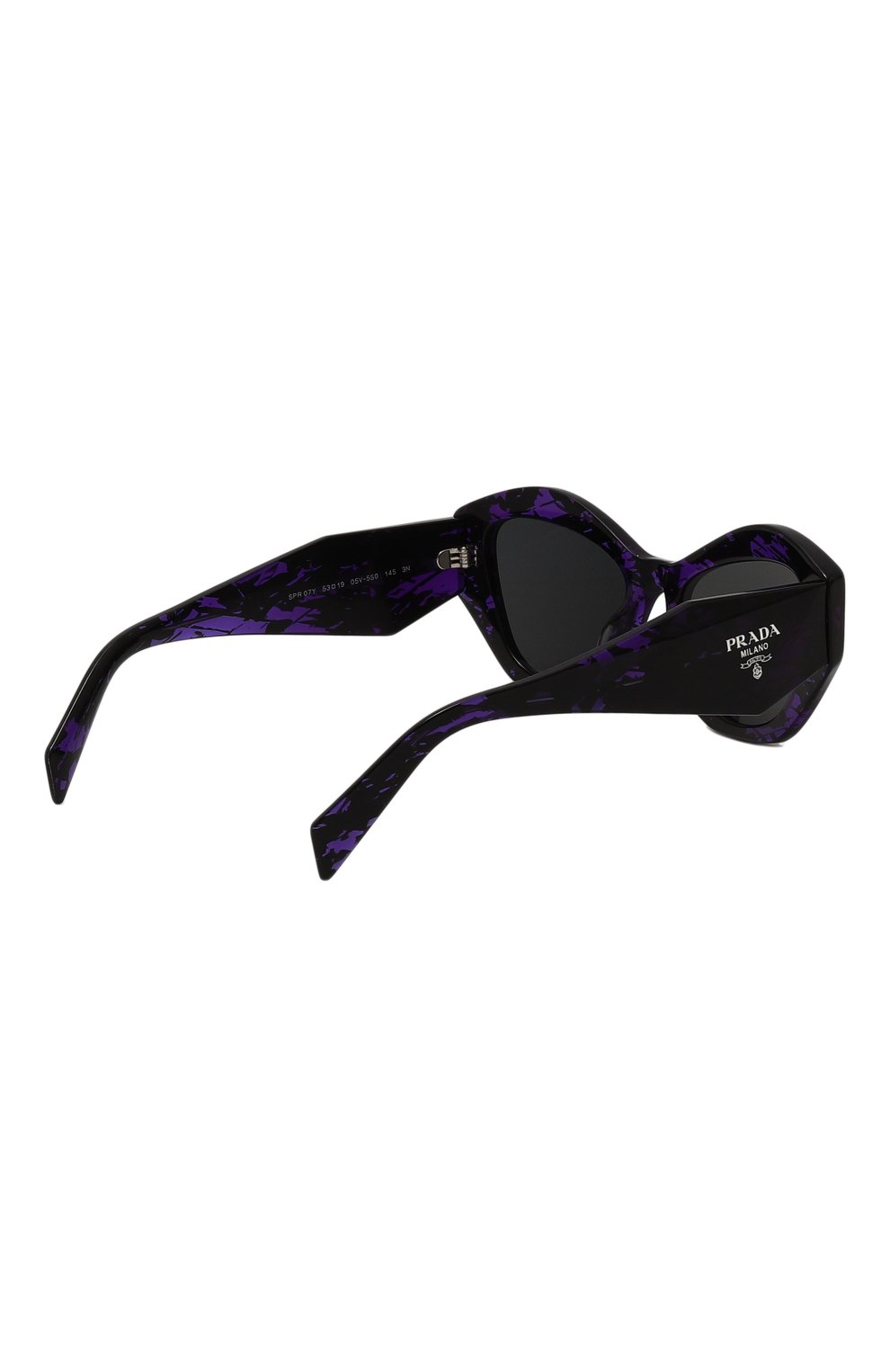 Женские солнцезащитные очки PRADA фиолетового цвета, арт. SPR07Y-E05V-F05S0-053 | Фото 4 (Материал сплава: Проставлено; Нос: Не проставлено; Материал: Пластик; Тип очков: С/з; Оптика Гендер: оптика-женское; Очки форма: Cat-eye)