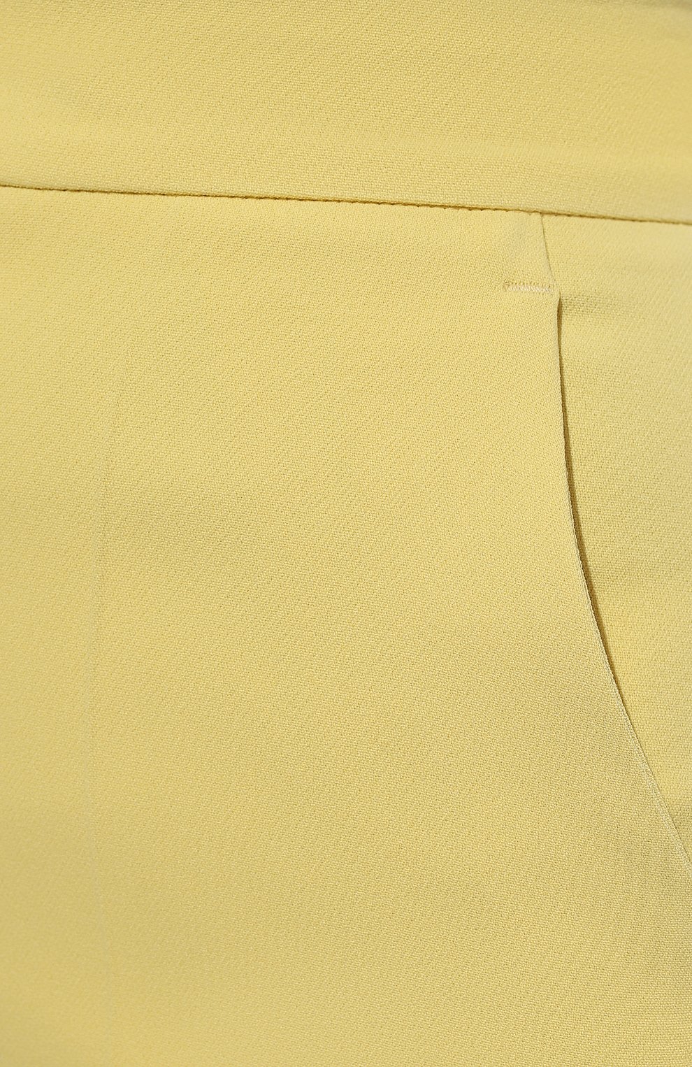 Женские шорты REDVALENTINO желтого цвета, арт. XR3RFG95/2EU | Фото 5 (Женское Кросс-КТ: Шорты-одежда; Длина Ж (юбки, платья, шорты): Мини; Материал внешний: Синтетический материал, Вискоза; Стили: Кэжуэл)