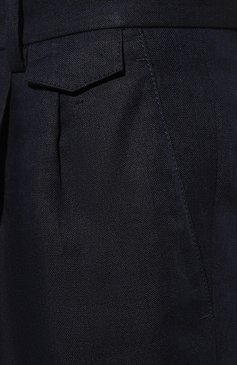 Мужские льняные брюки BRUNELLO CUCINELLI темно-синего цвета, арт. MS442B6221 | Фото 5 (Длина (брюки, джинсы): Стандартные; Случай: Повседневный; Материал сплава: Проставлено; Материал внешний: Лен; Драгоценные камни: Проставлено; Стили: Кэжуэл)