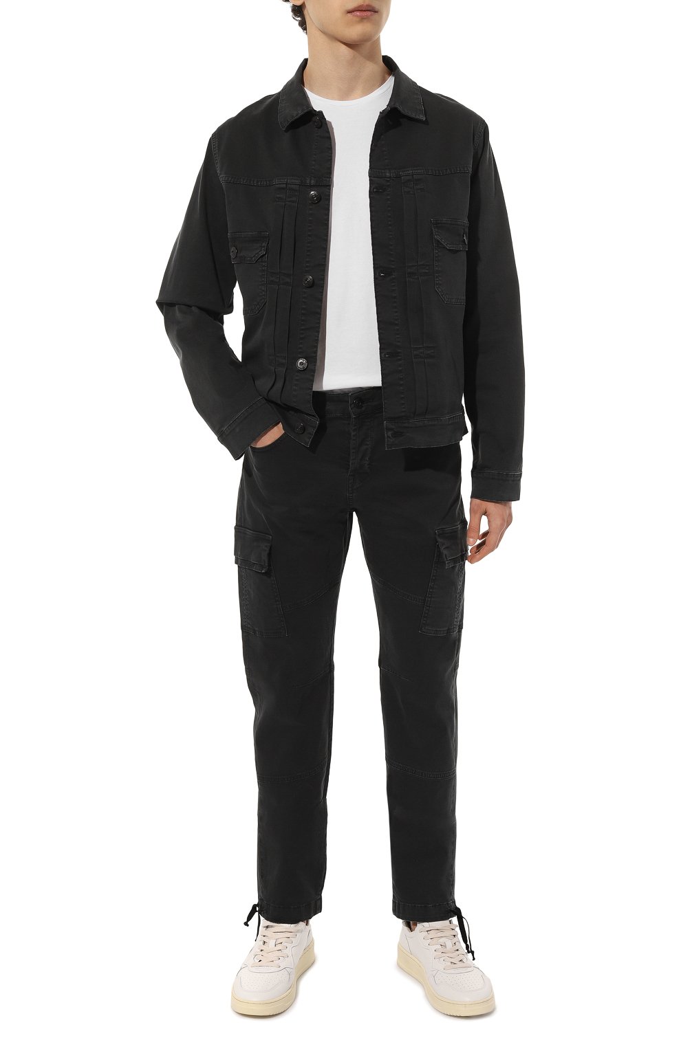 Мужская джинсовая куртка 3X1 темно-серого цвета, арт. 31-MJ2019-TC1090/GRAY | Фото 2 (Кросс-КТ: Куртка, Деним; Рукава: Длинные; Материал сплава: Проставлено; Материал внешний: Хлопок; Драгоценные камни: Проставлено; Длина (верхняя одежда): Короткие; Стили: Кэжуэл)